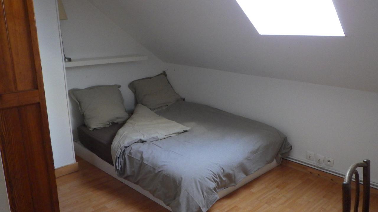 Les Gites Du Vieux Frene Longavesnes Exteriör bild